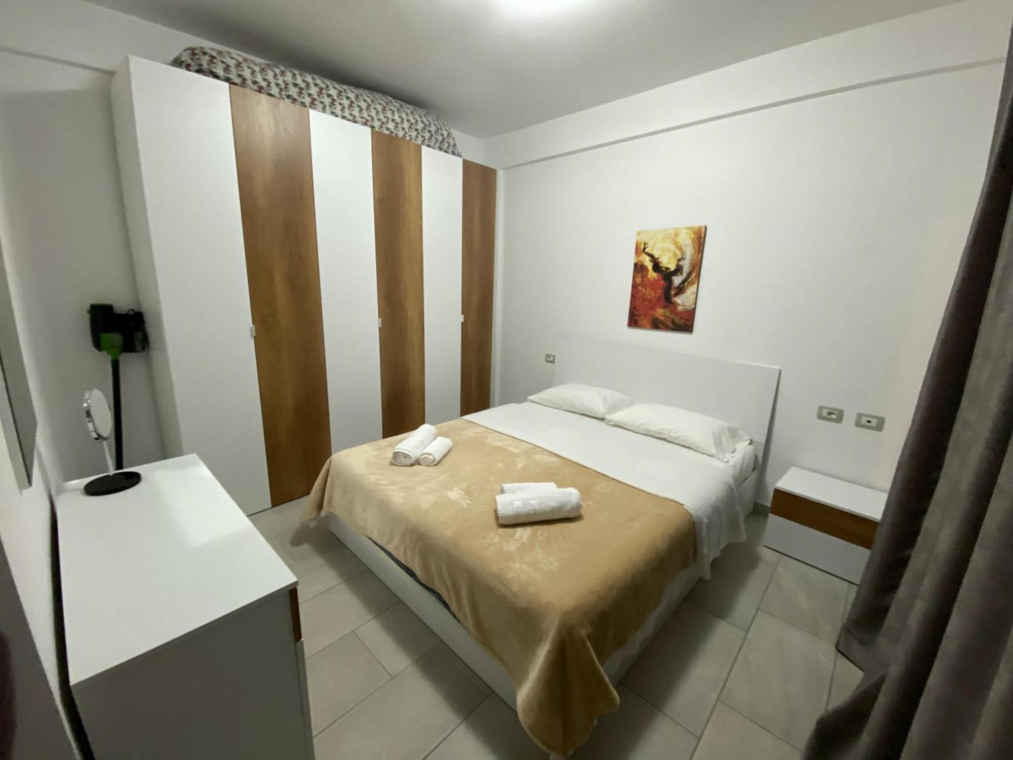 Aquamarine Apartments 1, Vlorë Extérieur photo