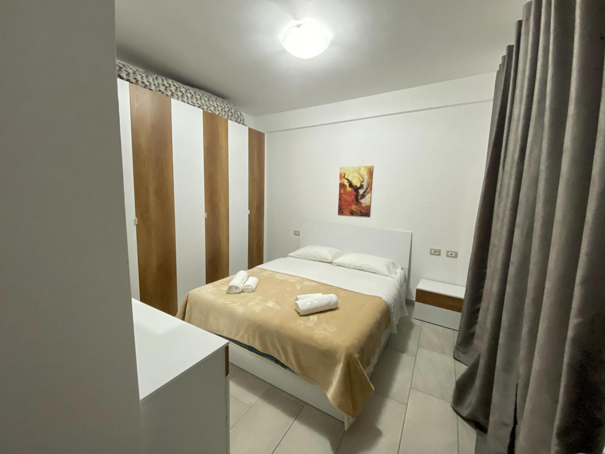 Aquamarine Apartments 1, Vlorë Extérieur photo